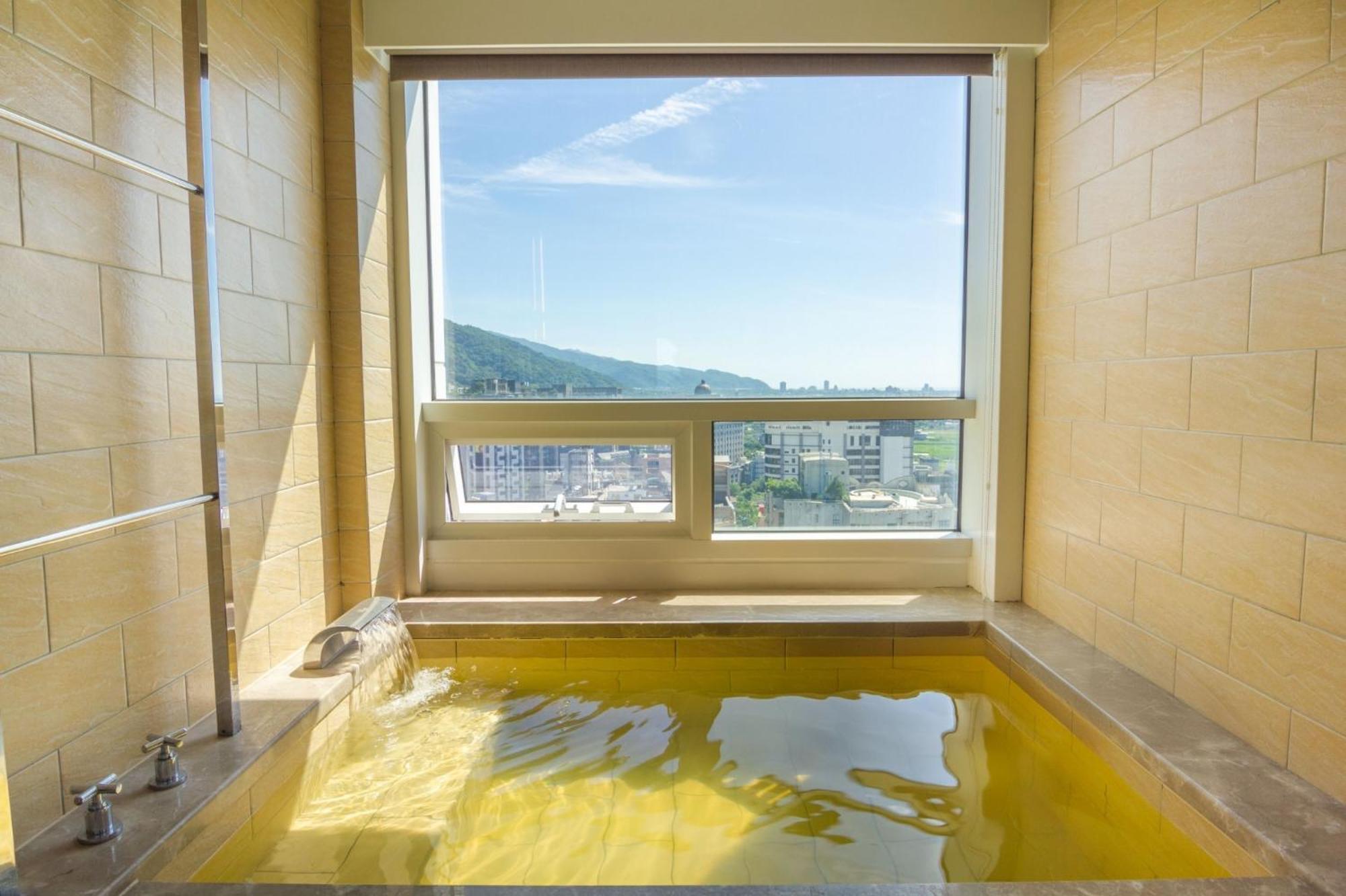 Kilin Hotel, Jiaoxi Buitenkant foto